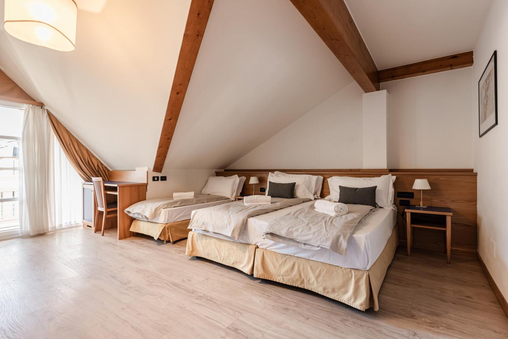 Hotel Garni Meledrio 디마로 외부 사진