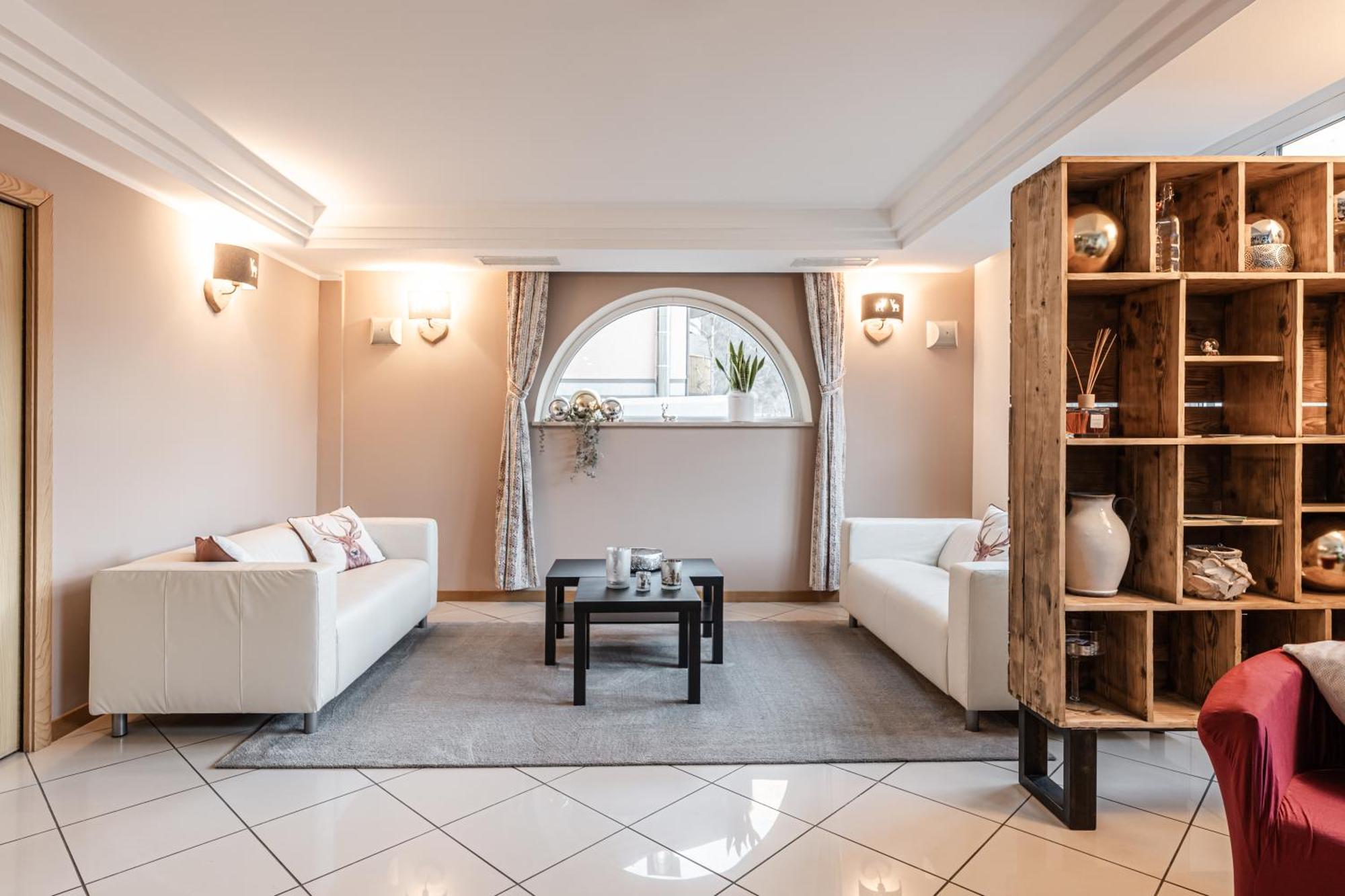 Hotel Garni Meledrio 디마로 외부 사진