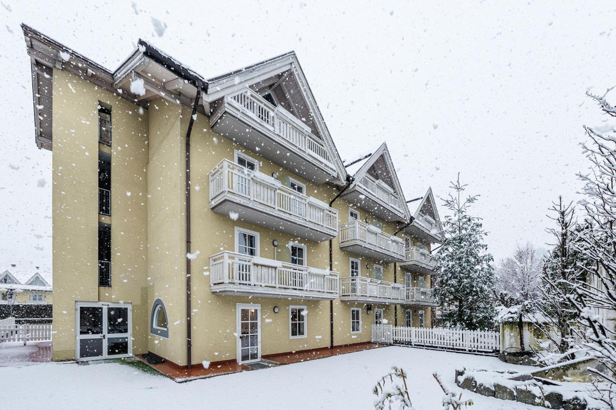 Hotel Garni Meledrio 디마로 외부 사진