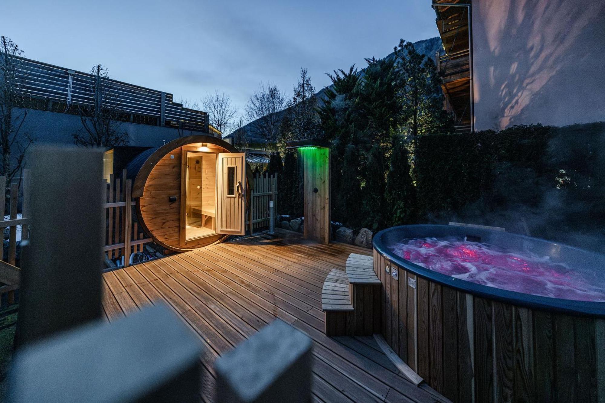 Hotel Garni Meledrio 디마로 외부 사진